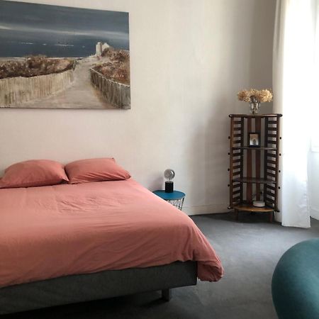 Studio De 30 M2 Dans Le Triangle D'Or De Bordeaux Bordéus Exterior foto